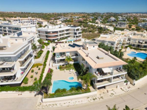 Porto de Mós 85 by Destination Algarve